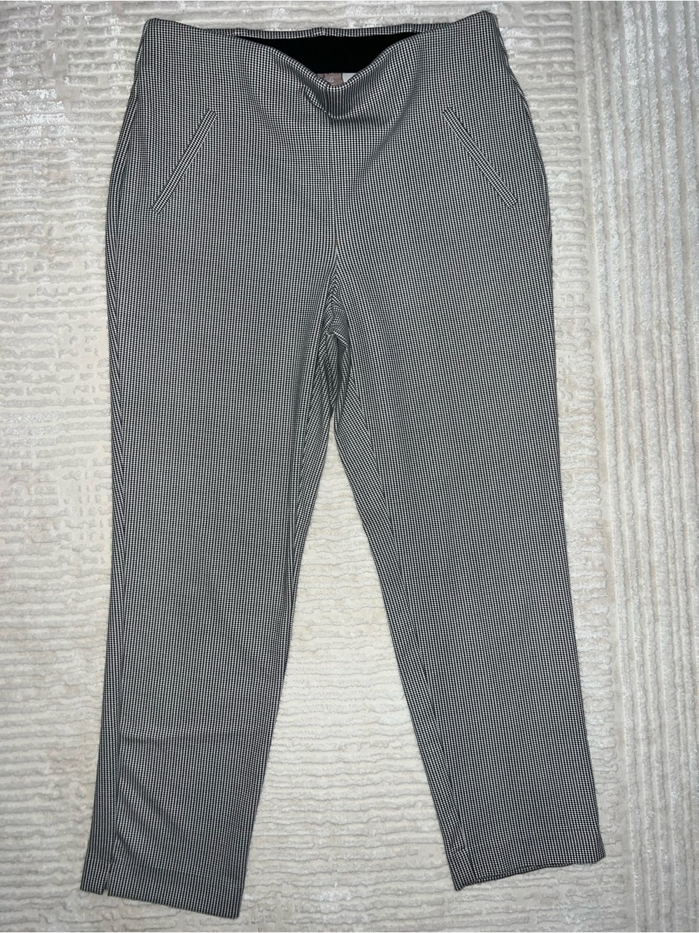 Chico's Black and White Houndstooth Slim Ankle Pants - Picture 2 of 5